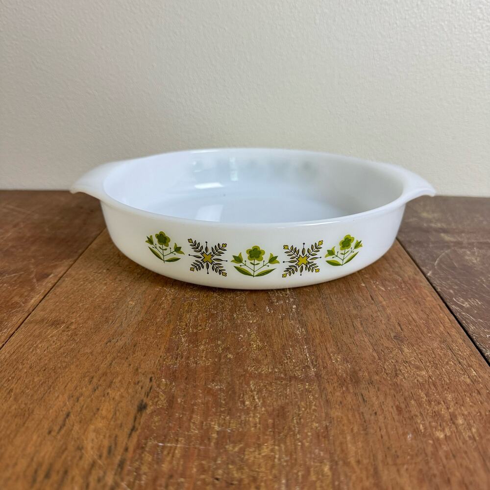 Fire King‎ GREEN MEADOW FLOWERS 9 inch Pie Baking Dish 429 Anchor Hocking